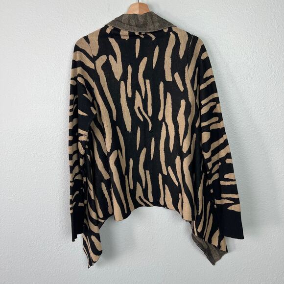 Dolce Cabo Women's Large Black and Tan Zebra Print Open Waterfall Cardigan - Picture 6 of 6